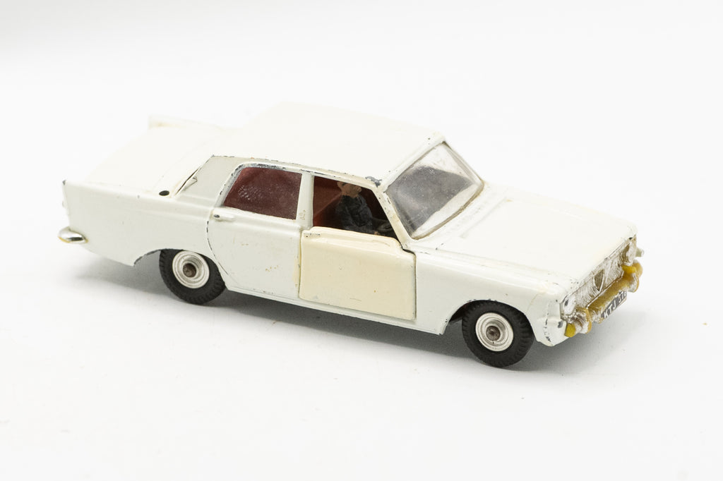 Vintage Spot-On No 270 White Ford Zephyr Six BBC Z Car's Police Model Car Tri-ang 1:42 Scale