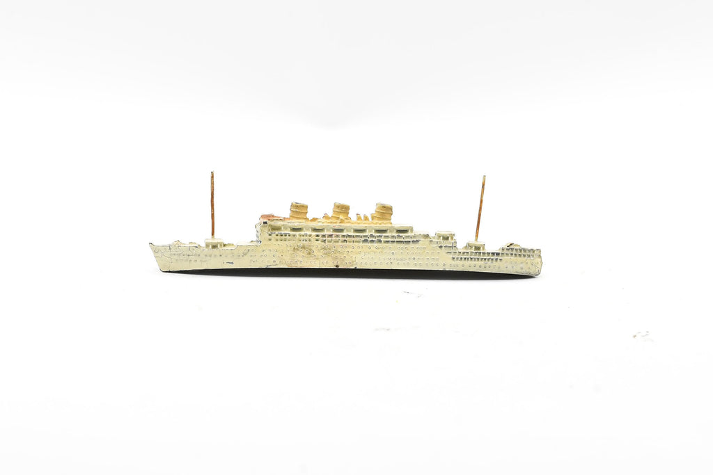 Vintage Dinky Toys 51d Empress of Britain Ocean Liner Meccano Famous Liners